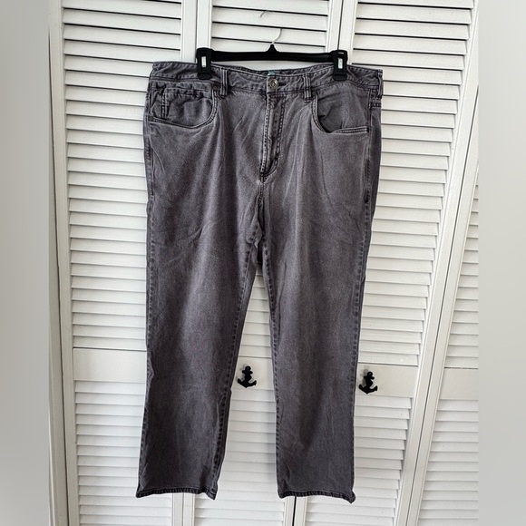 Tommy Bahama Other - Men’s Tommy Bahama Jeans